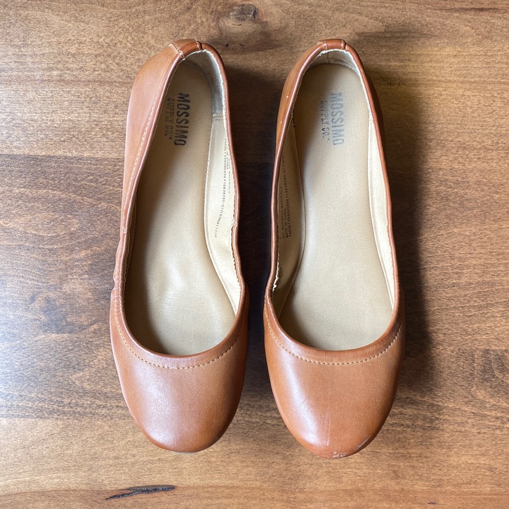Size 7 flats